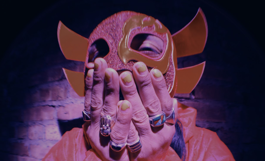 El Hombre Detrás Las Mascaras de Luchador